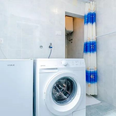 Matusic בית הארחה 3*